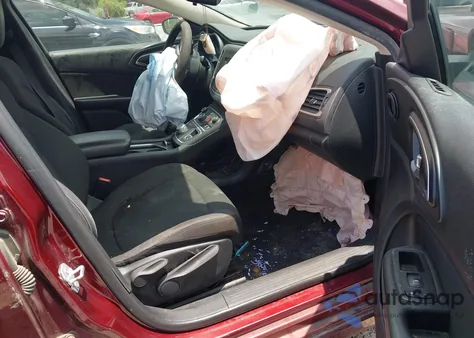 2016 Chrysler 200 Limited from USA, damaged, VIN 1C3CCCABXGN165108